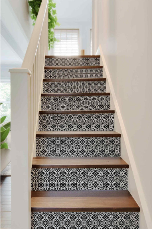 Black & White Amalfi Pattern